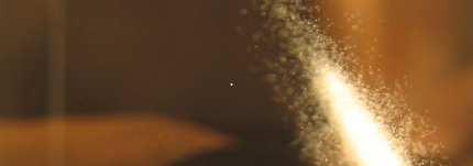 081124_galaxy_sale_01